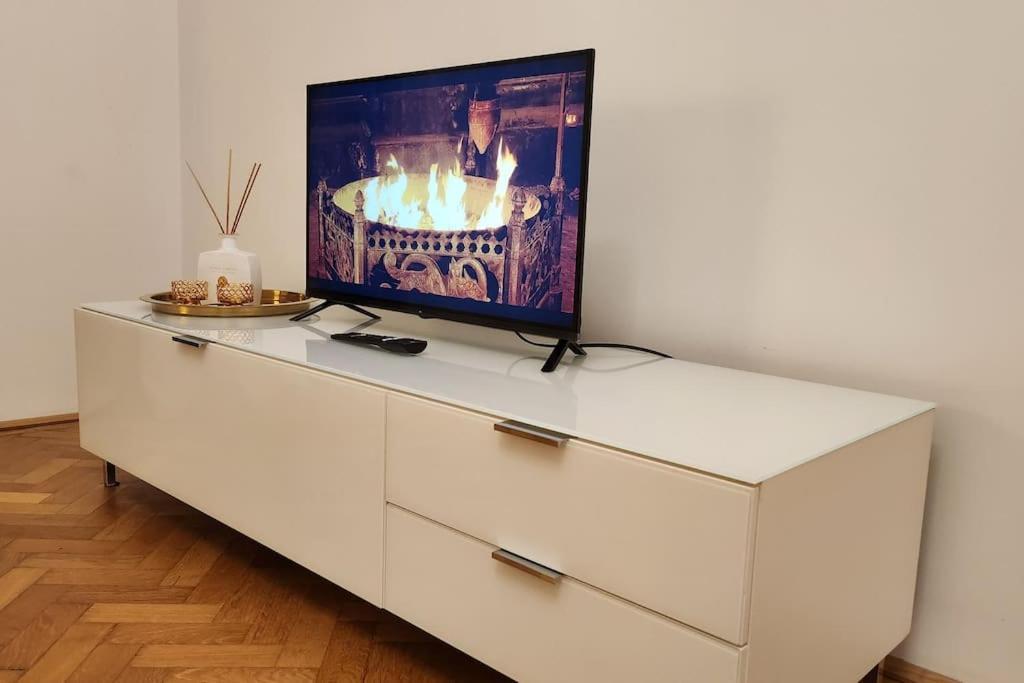 City Apartment Вена Экстерьер фото